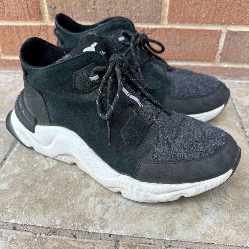 Sorel Kinetic RNEGD Caribou Boots Black size 9.5